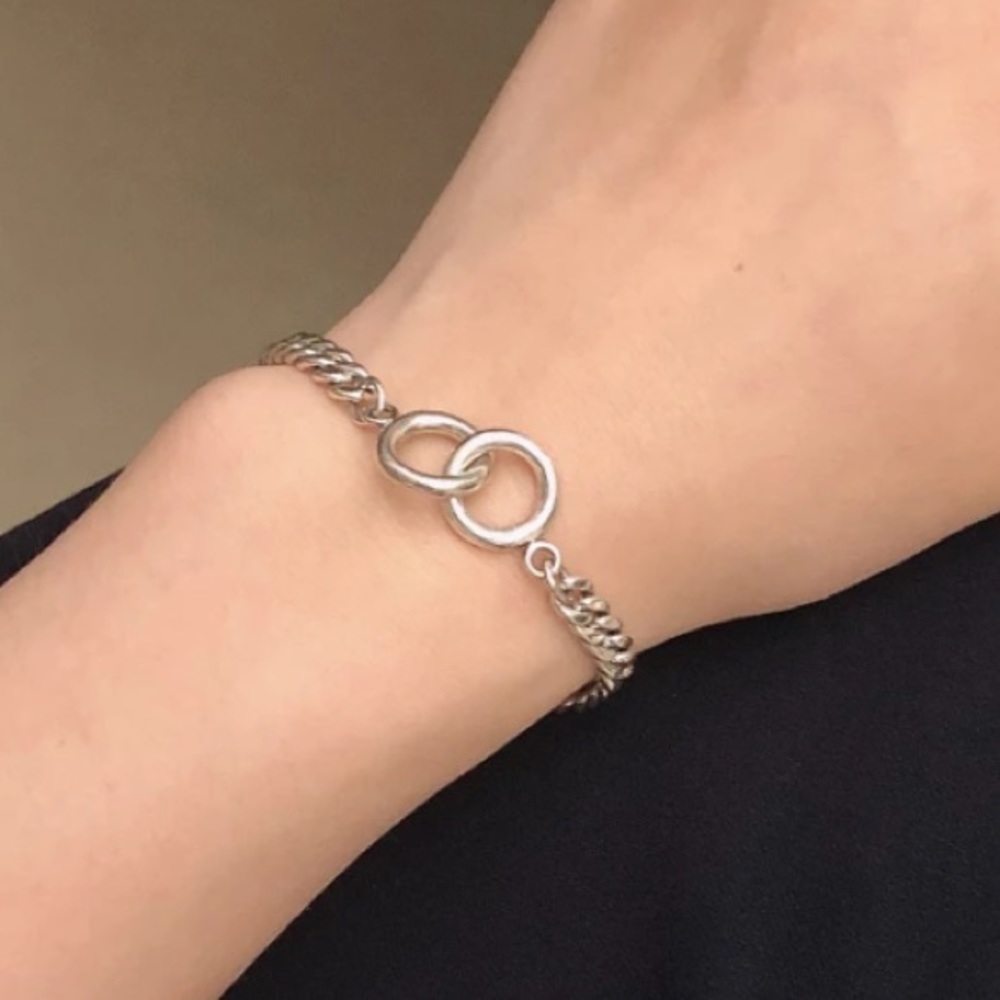 🔗Insta double circles sterling silver bracelet - Picture 2 of 6